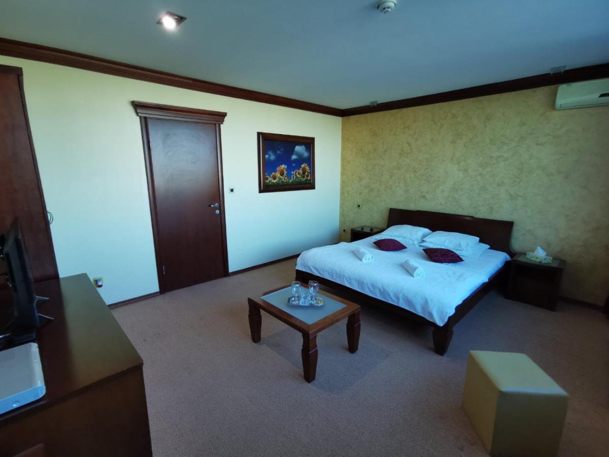 Panorama Apartman Novi Sad Extérieur photo